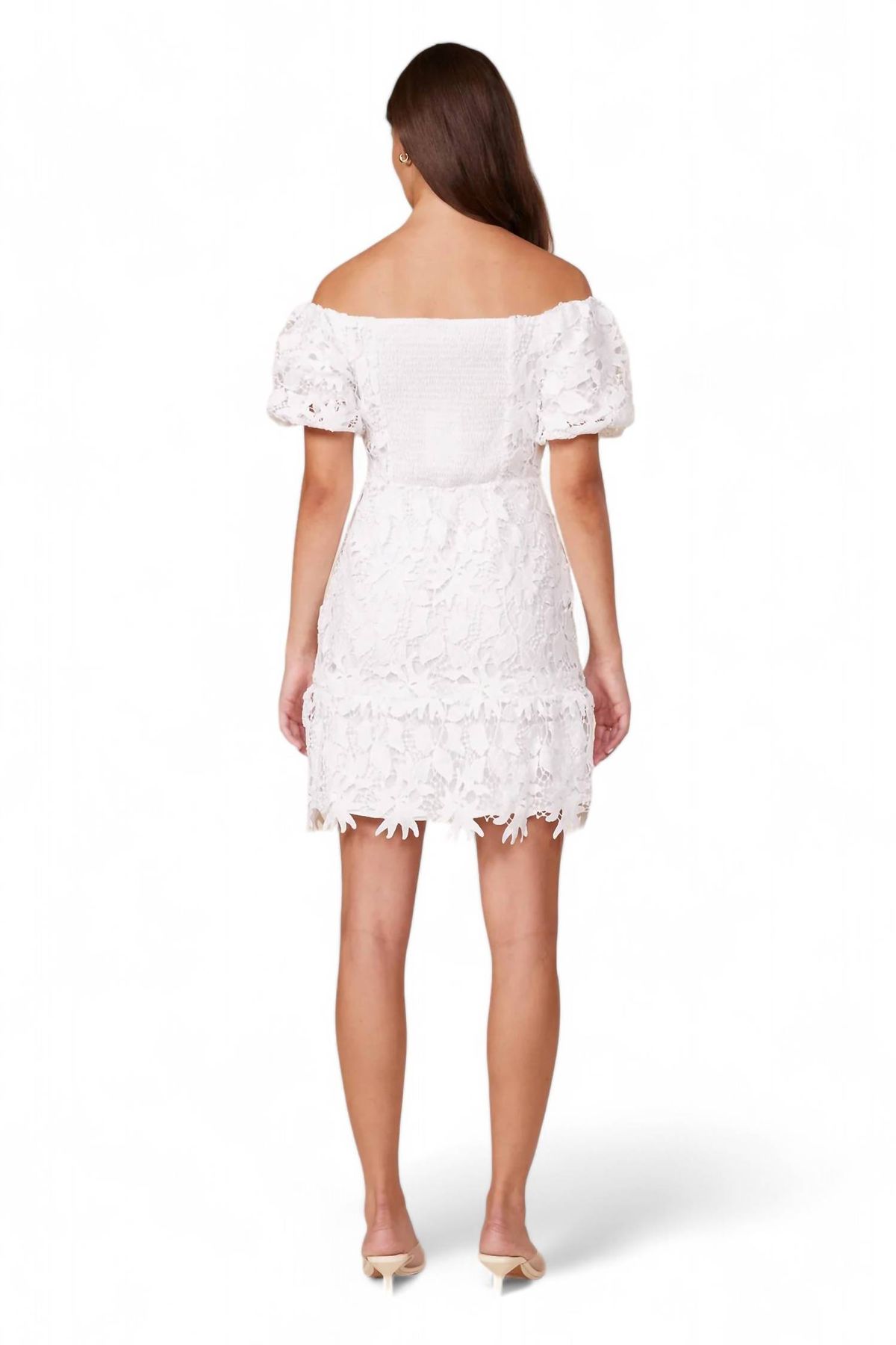 Style 1-147156875-892 LUCY PARIS Size M Off The Shoulder Lace White Cocktail Dress on Queenly