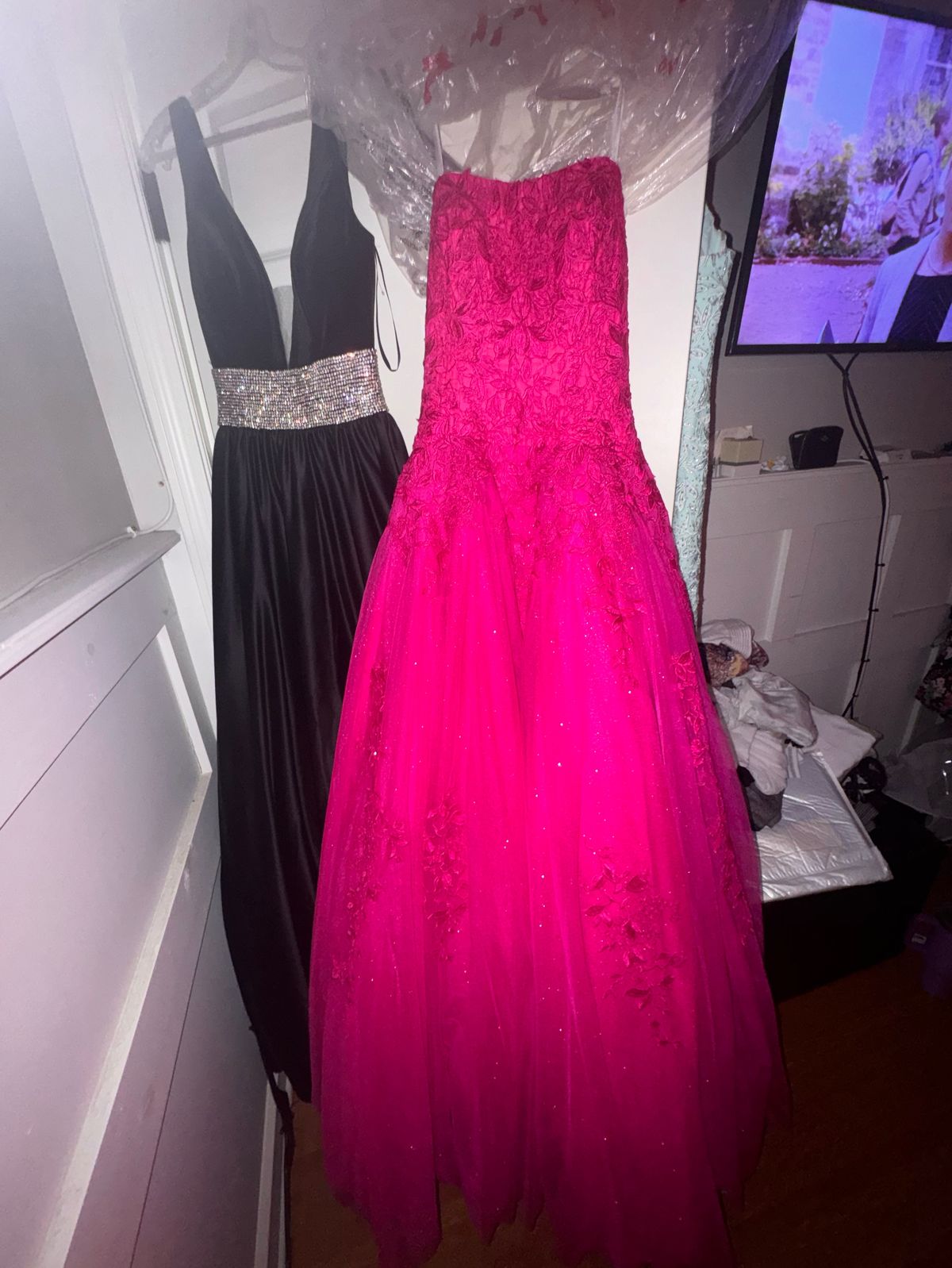 Style 05811 Jovani Size 0 Prom Strapless Pink Ball Gown on Queenly