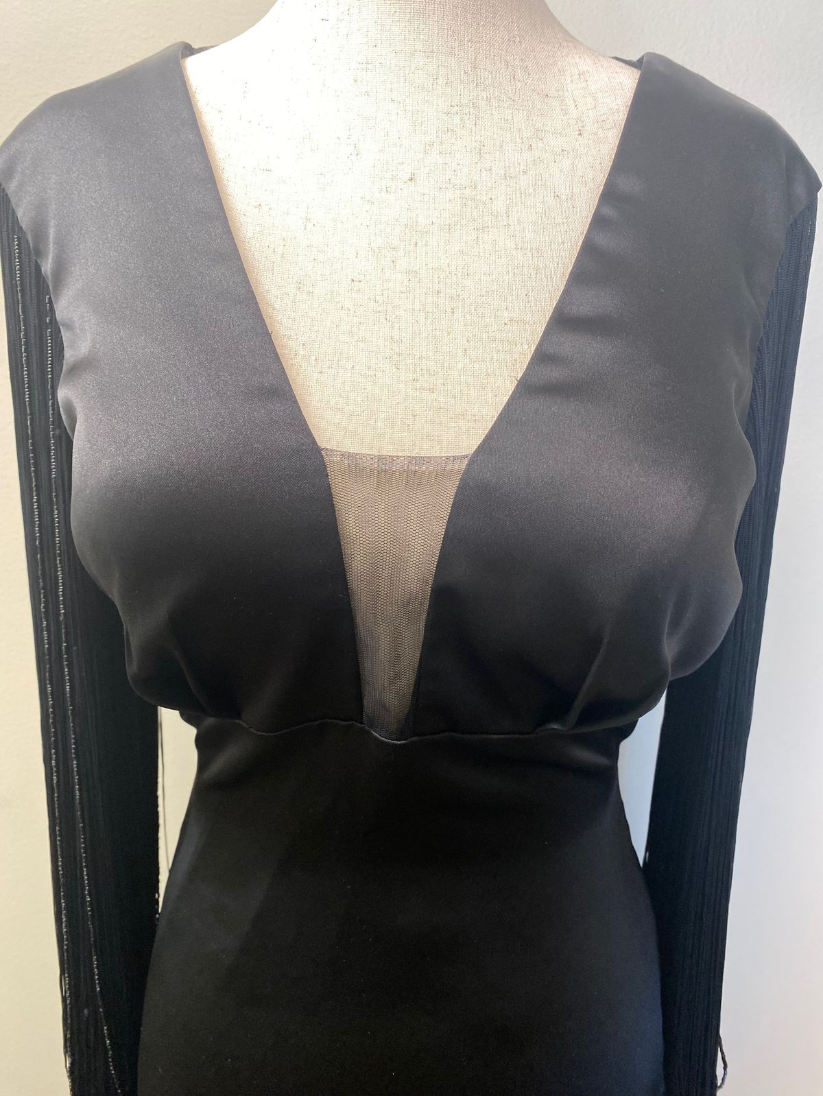 Style LBD L1256 Rachel Allan Size 4 Plunge Sheer Black Cocktail Dress on Queenly