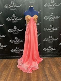 Queenly | Buy and sell prom, pageant, and formal dresses