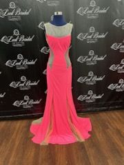 Queenly | Buy and sell prom, pageant, and formal dresses