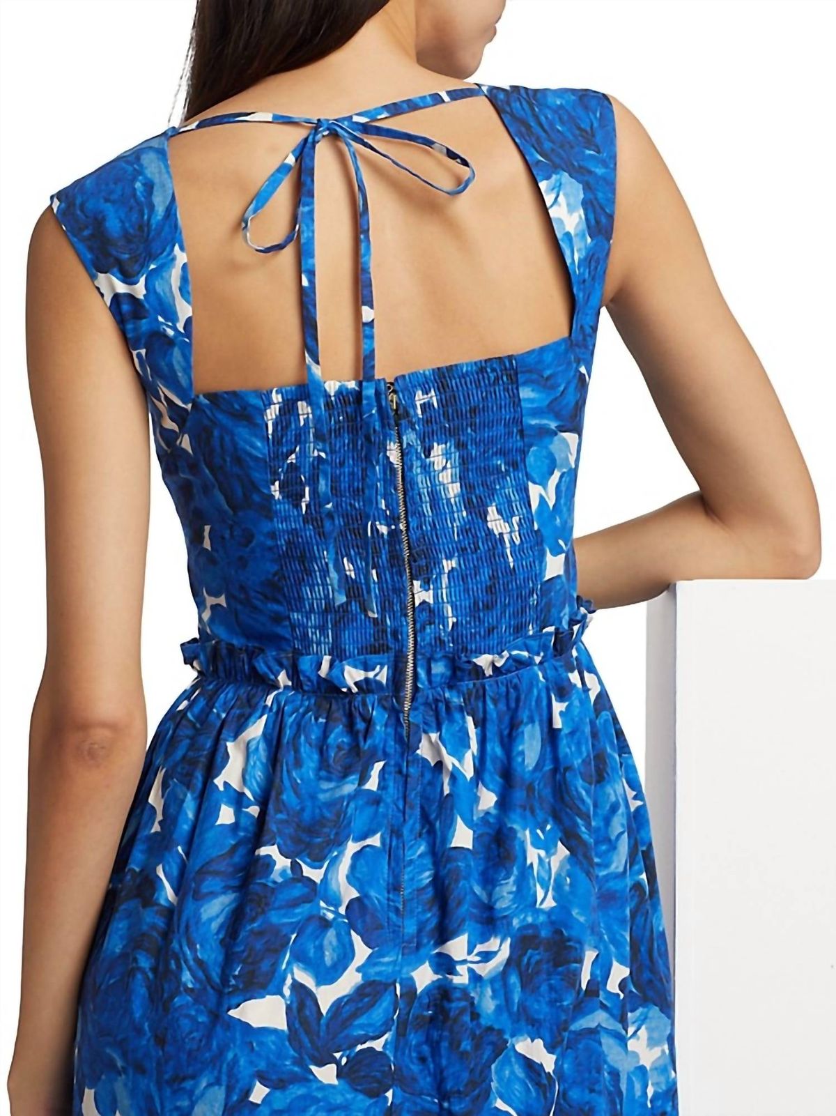 Style 1-3621732658-162 Cara Cara Size 6 Floral Blue Cocktail Dress on Queenly