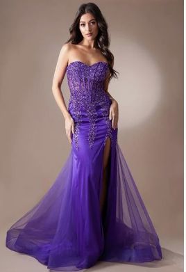 Queenly | Buy and sell prom, pageant, and formal dresses