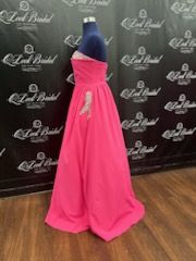 Size 4 Pink Ball Gown on Queenly