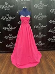 Queenly | Buy and sell prom, pageant, and formal dresses