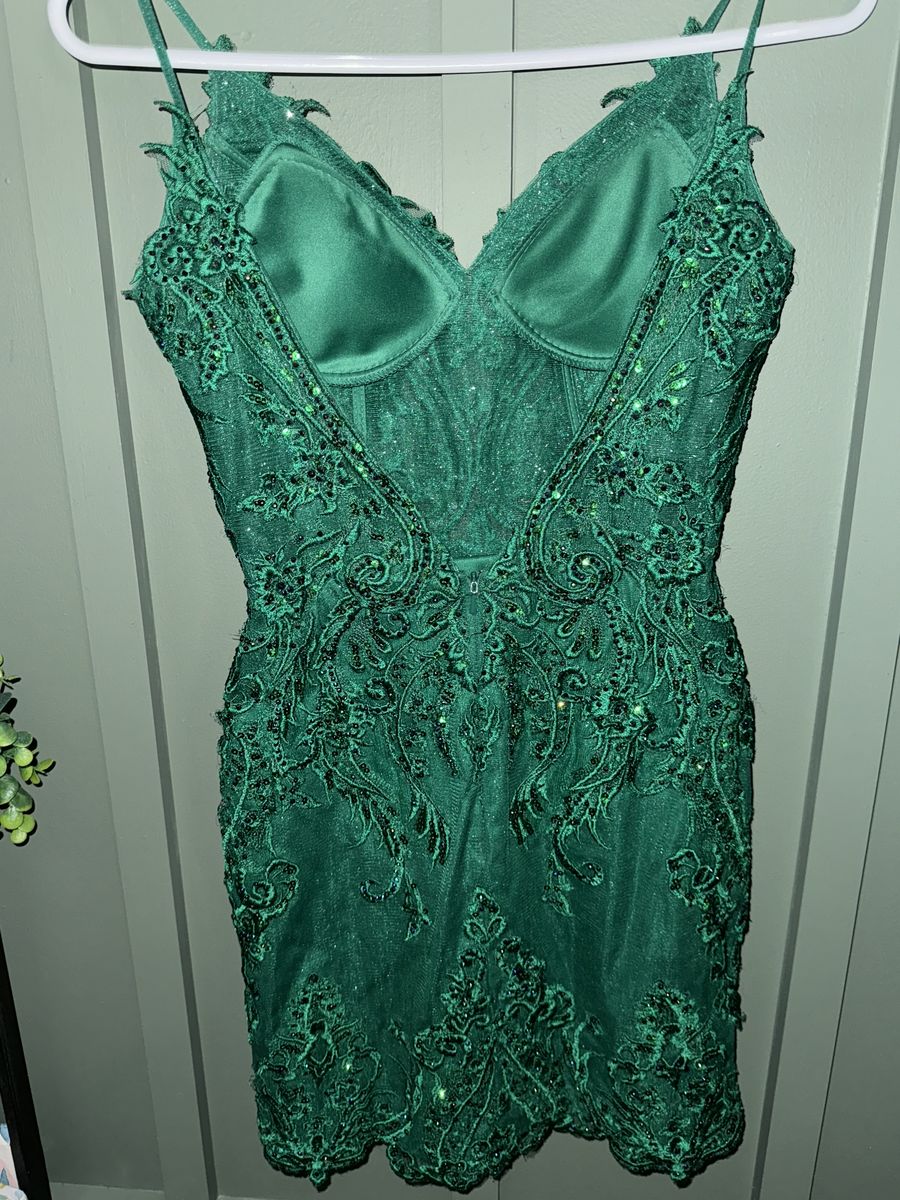 Alyce Paris Size 0 Prom Plunge Green Cocktail Dress on Queenly