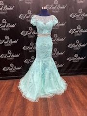 Queenly | Buy and sell prom, pageant, and formal dresses