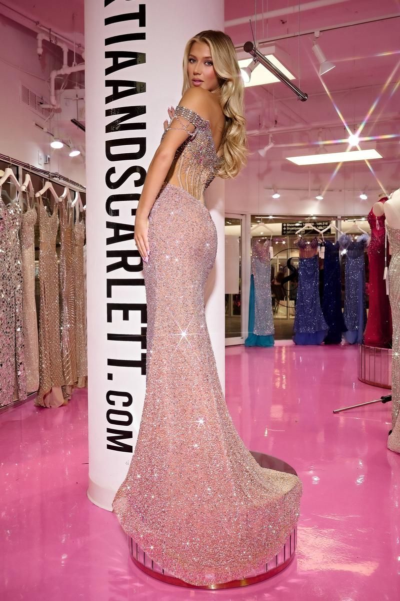 Queenly | Buy and sell prom, pageant, and formal dresses