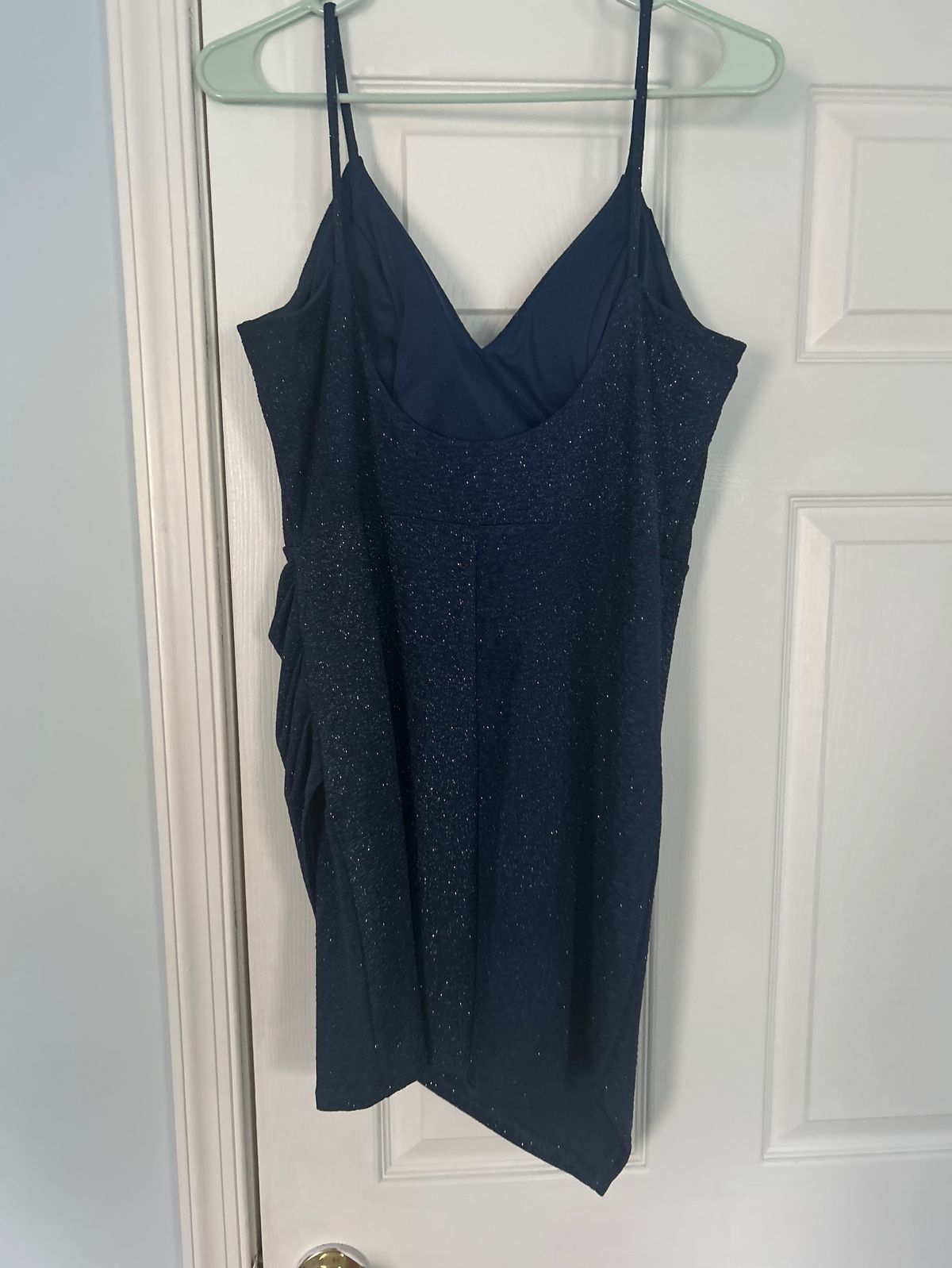 Size L Homecoming Plunge Blue Cocktail Dress on Queenly