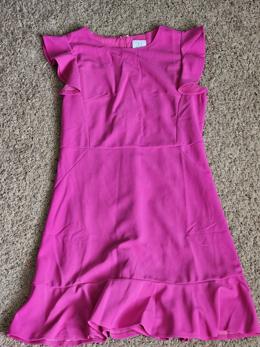 Size 8 Prom Pink Cocktail Dress on Queenly