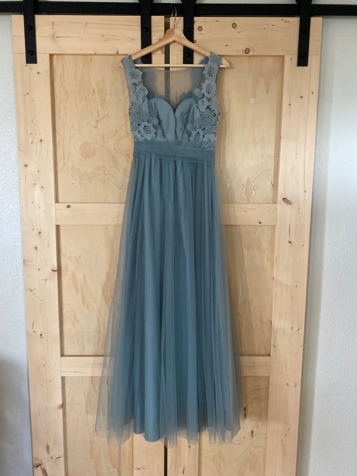 Size 6 Bridesmaid High Neck Lace Blue A-line Dress on Queenly