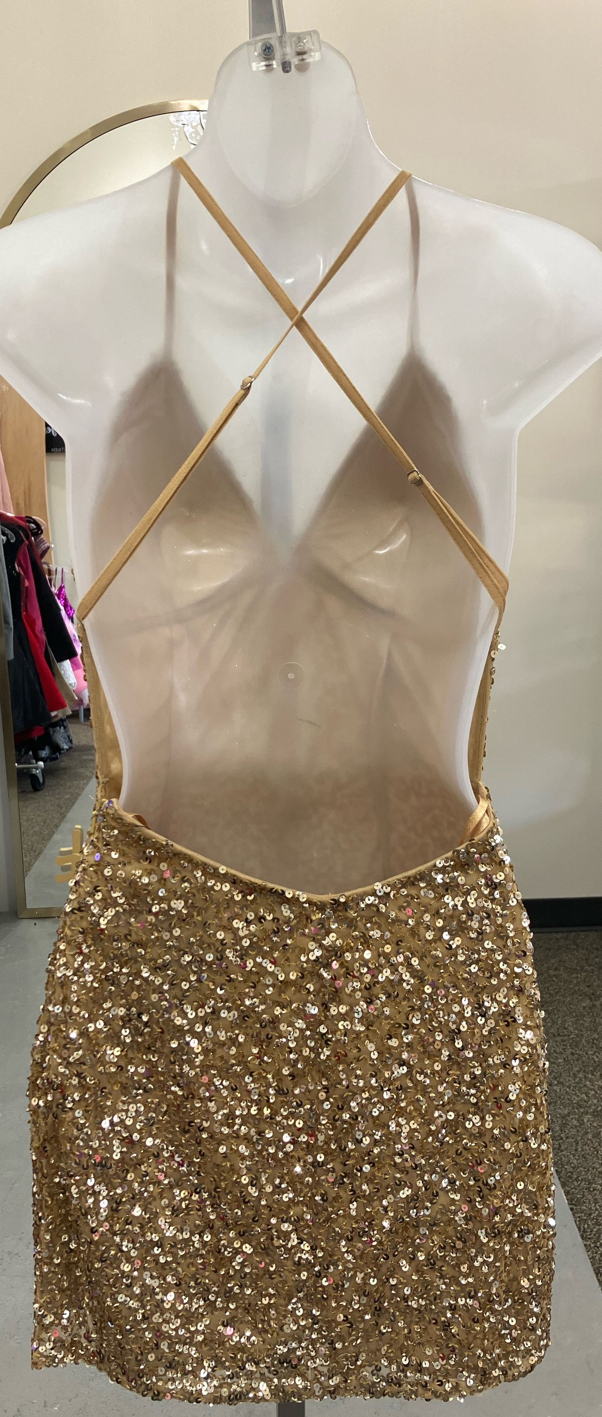 Style 367 Aleta Size 6 Homecoming Plunge Gold Cocktail Dress on Queenly