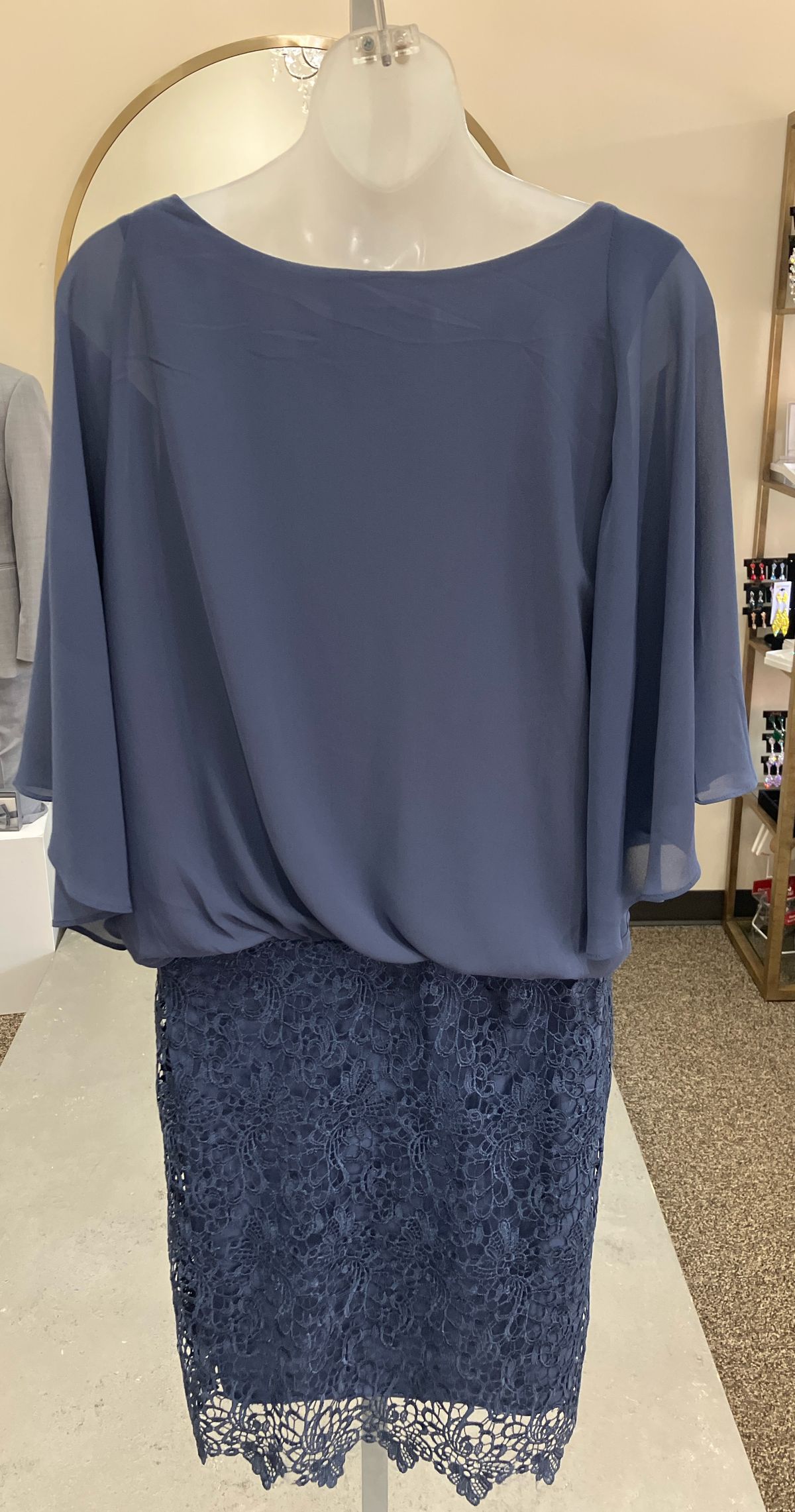 Size M Blue Cocktail Dress on Queenly