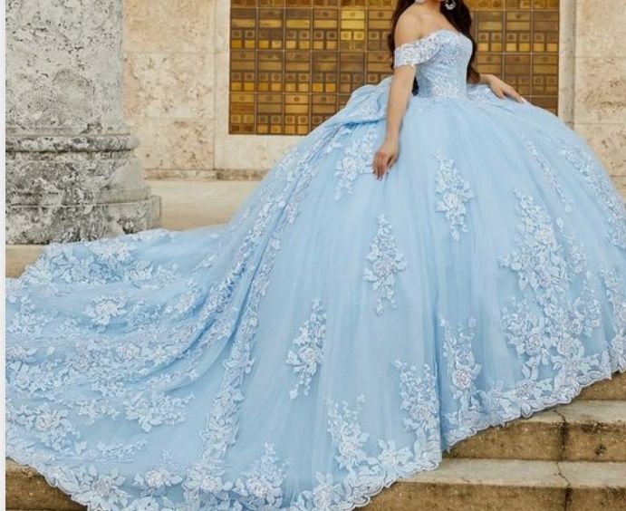 Girls Size 12 Light Blue Ball Gown on Queenly