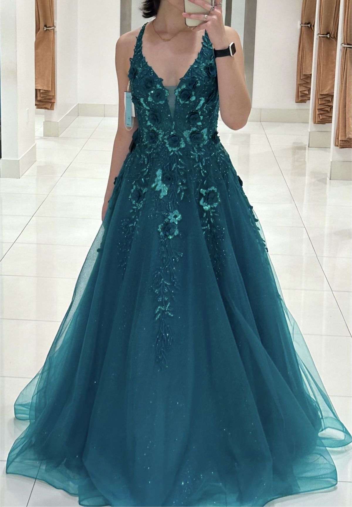 Queenly | Buy and sell prom, pageant, and formal dresses