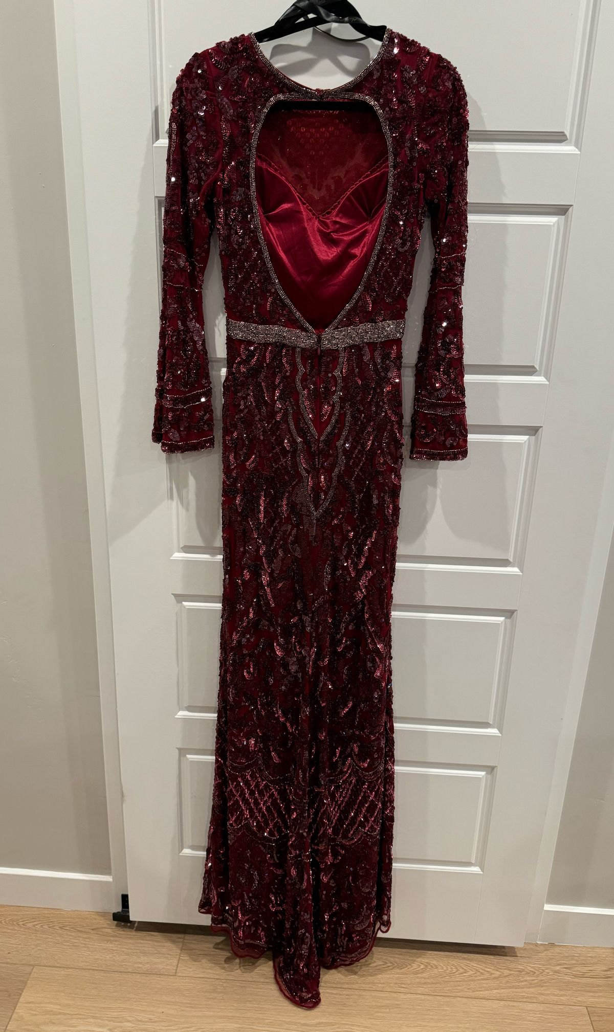 Style 4576R Mac Duggal Size 6 Long Sleeve Burgundy Red Mermaid Dress on Queenly