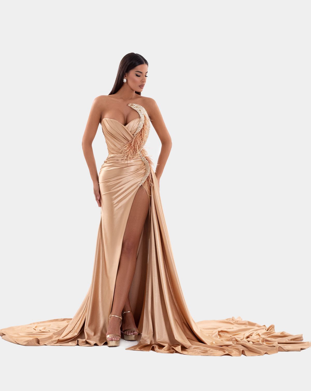 Queenly | Buy and sell prom, pageant, and formal dresses