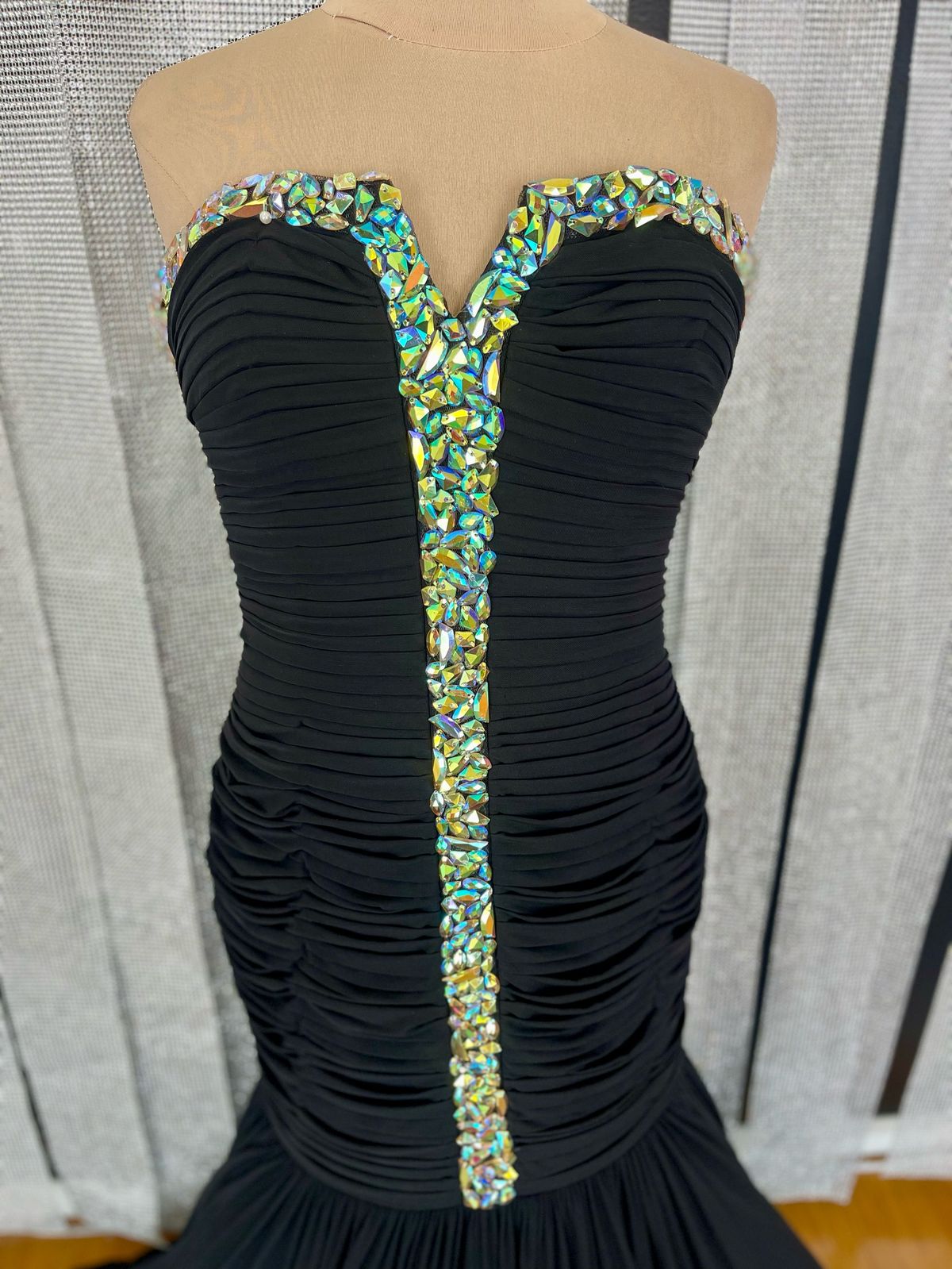 La Femme Size 12 Prom Strapless Black Mermaid Dress on Queenly