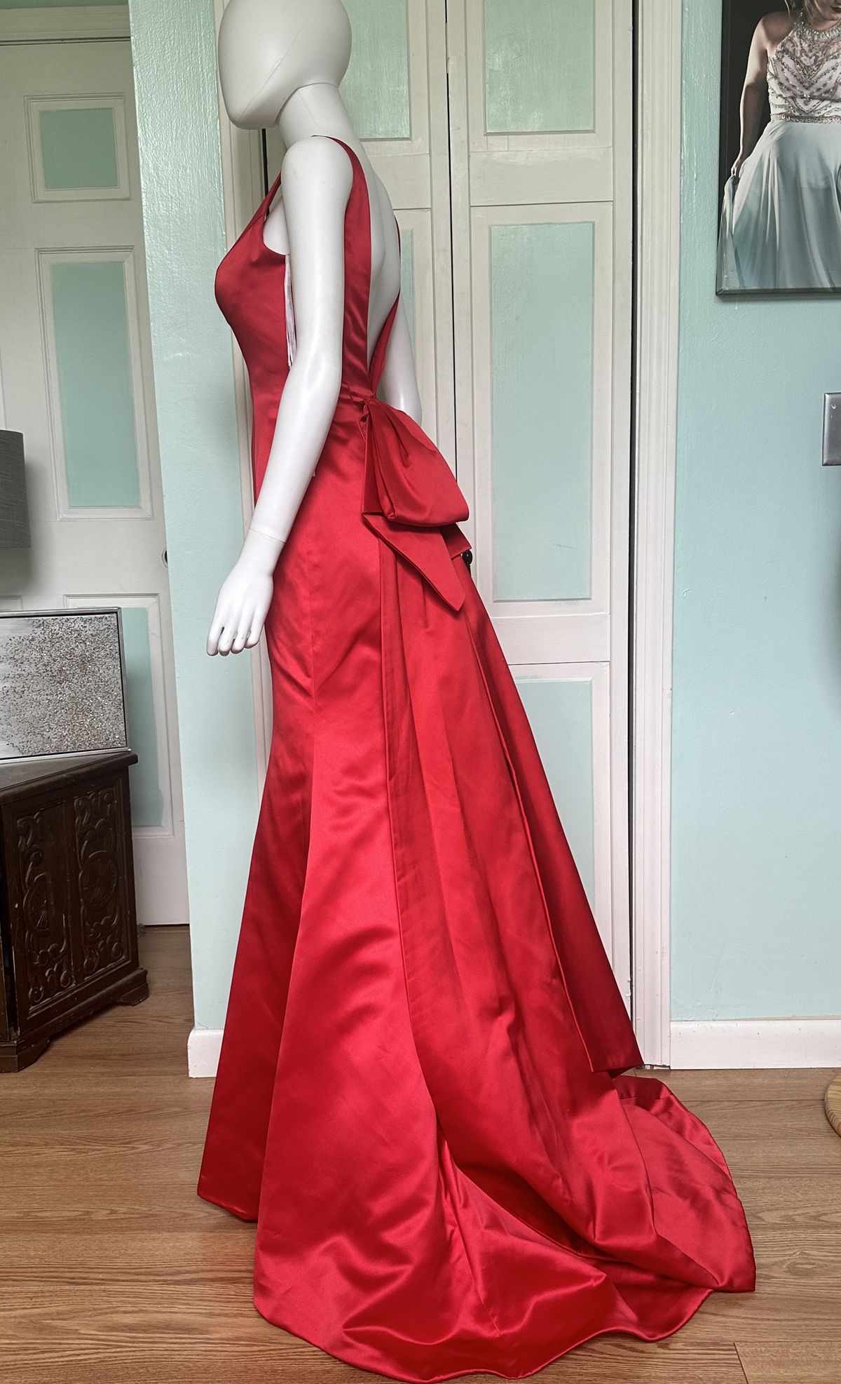 Style 52540 Sherri Hill Size 0 Prom Plunge Red Mermaid Dress on Queenly