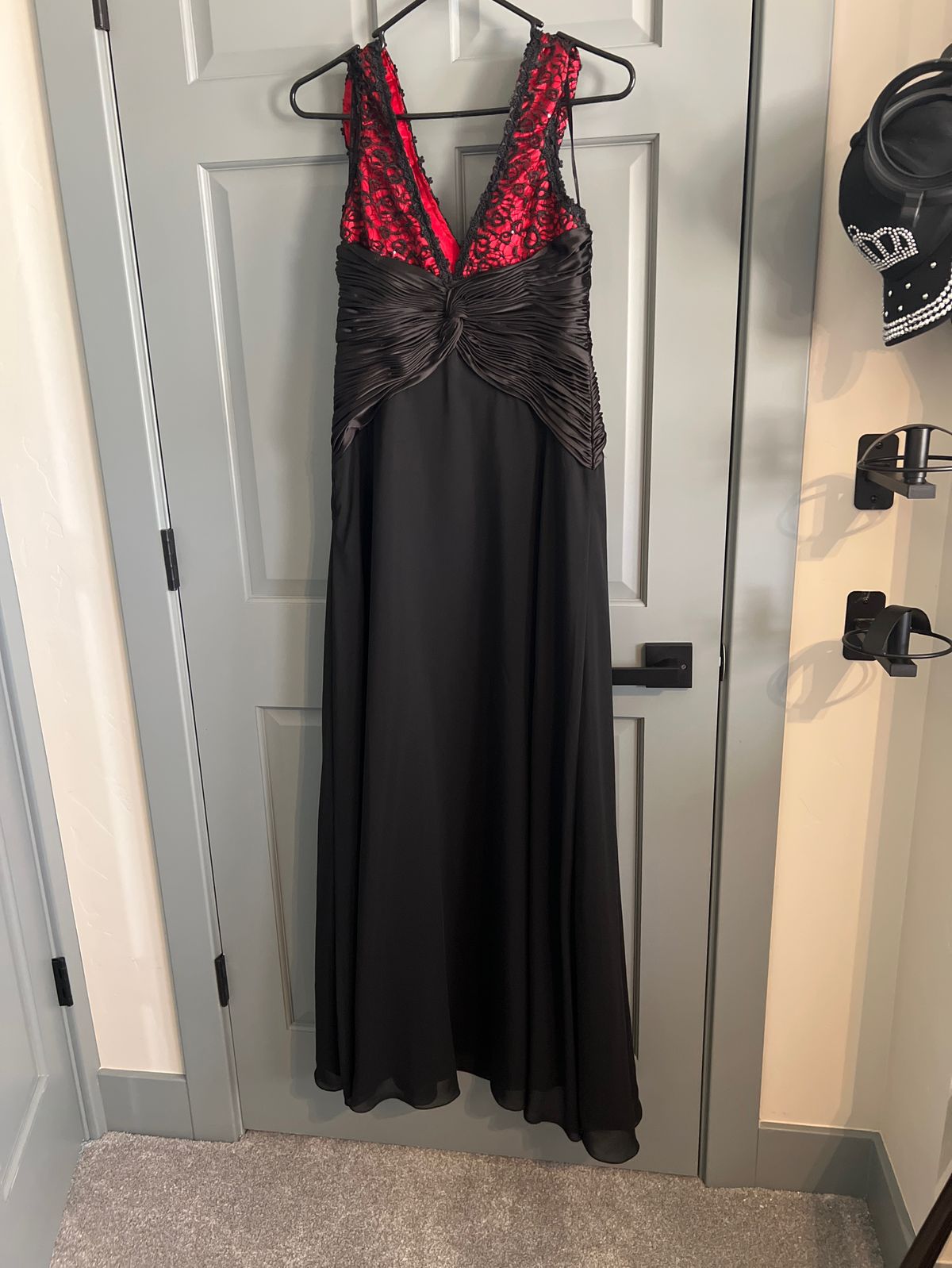 Juliet Size M Plunge Black A-line Dress on Queenly