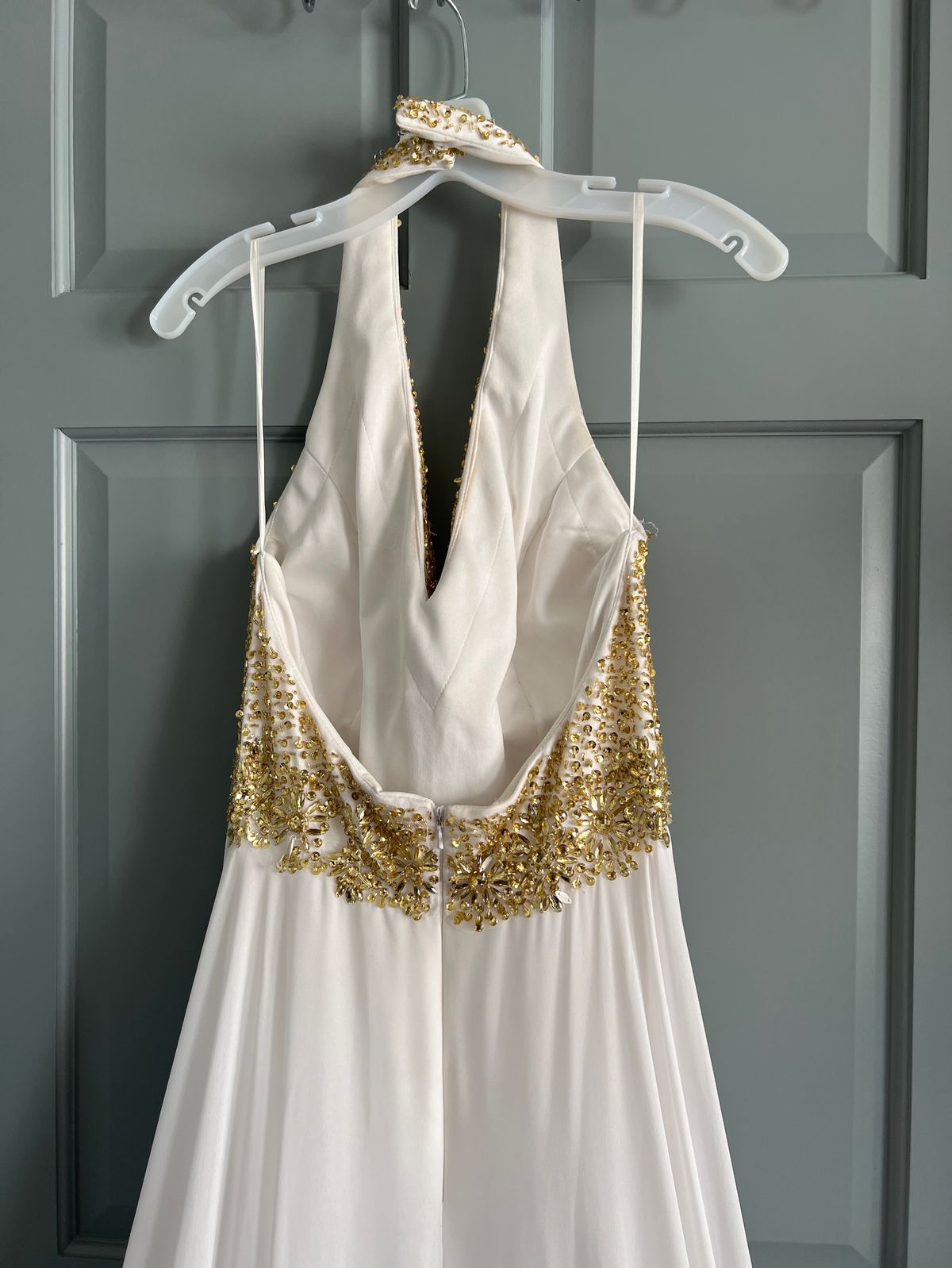 Size 10 Pageant Halter White Dress With Train on Queenly