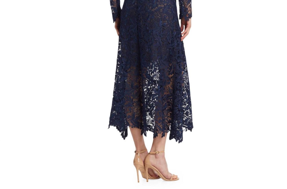 Style 1-3820214463-3710 Oscar de la Renta Size 8 Pageant Lace Navy Blue Floor Length Maxi on Queenly