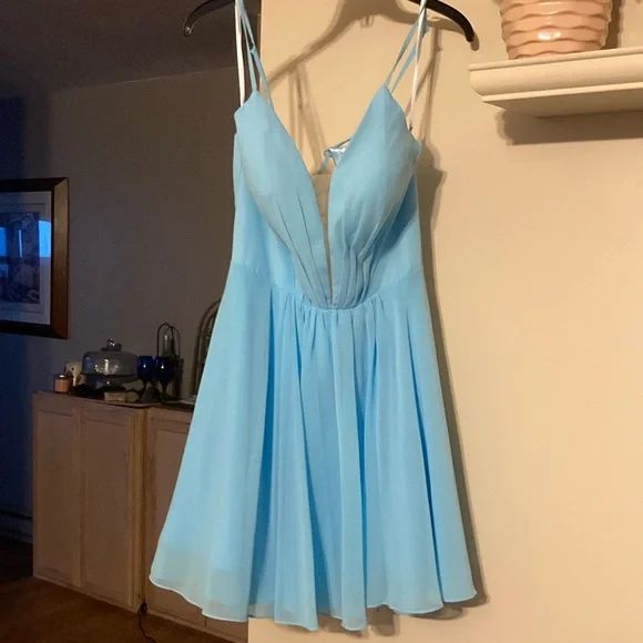 Style 984911 Abby Paris Size 10 Plunge Blue Cocktail Dress on Queenly