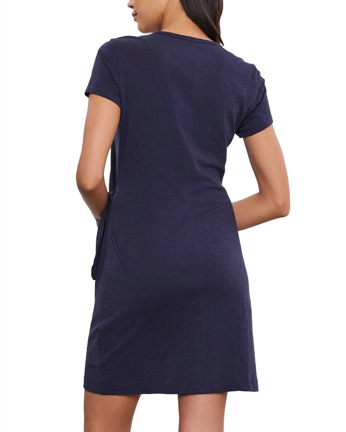 Style 1-1760705674-70 Velvet by Graham & Spencer Size XS Blue Cocktail Dress on Queenly