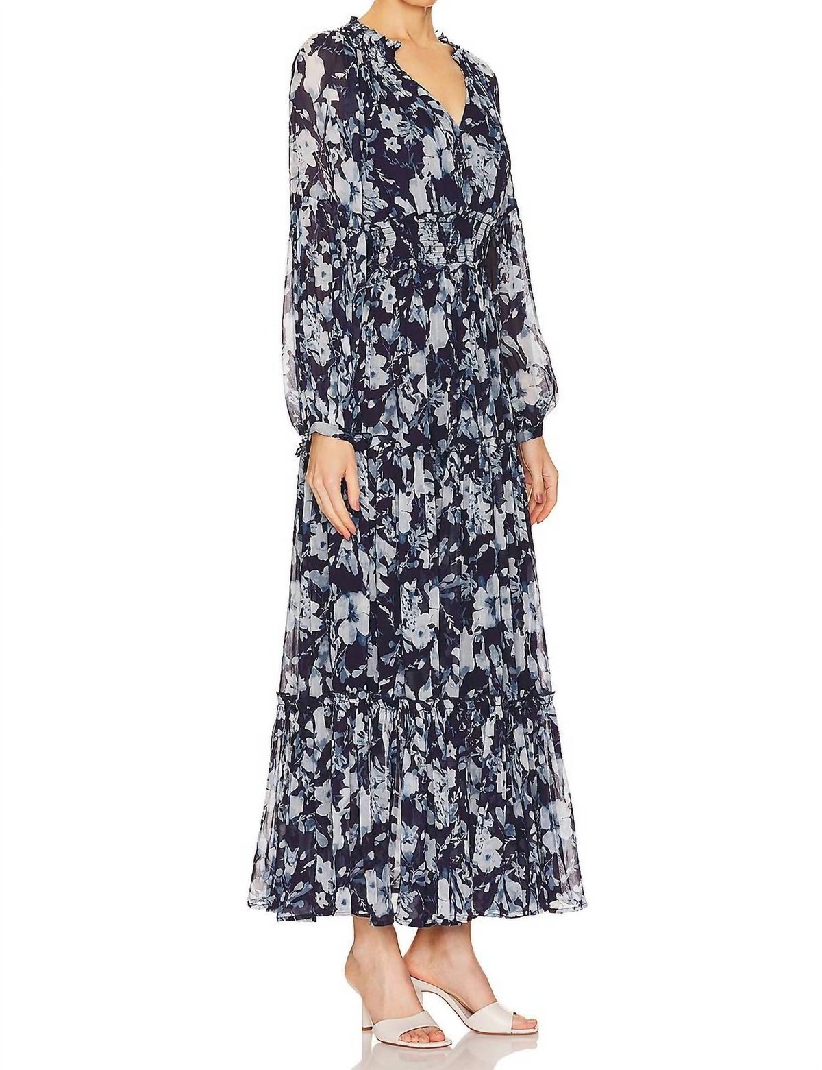 Style 1-1907941814-70 Rails Size XS Long Sleeve Floral Blue Floor Length Maxi on Queenly