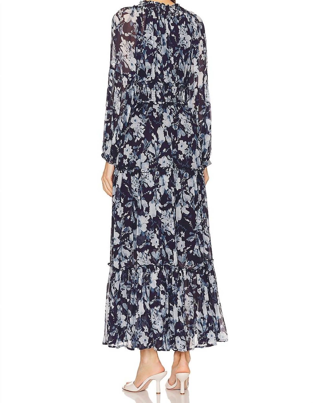 Style 1-1907941814-70 Rails Size XS Long Sleeve Floral Blue Floor Length Maxi on Queenly