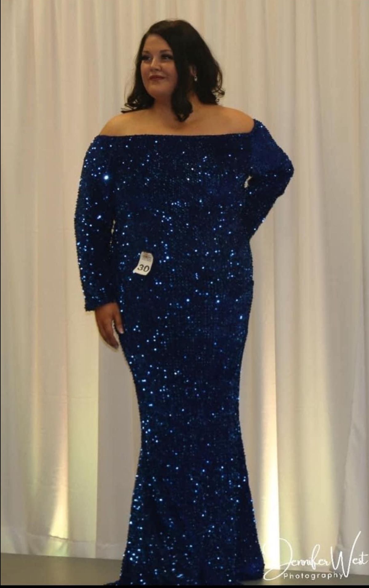 Size 4X Prom Long Sleeve Blue Mermaid Dress on Queenly