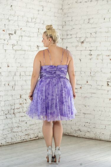 Style Rhiannon Sydneys Closet Plus Size 16 Floral Purple Cocktail Dress on Queenly