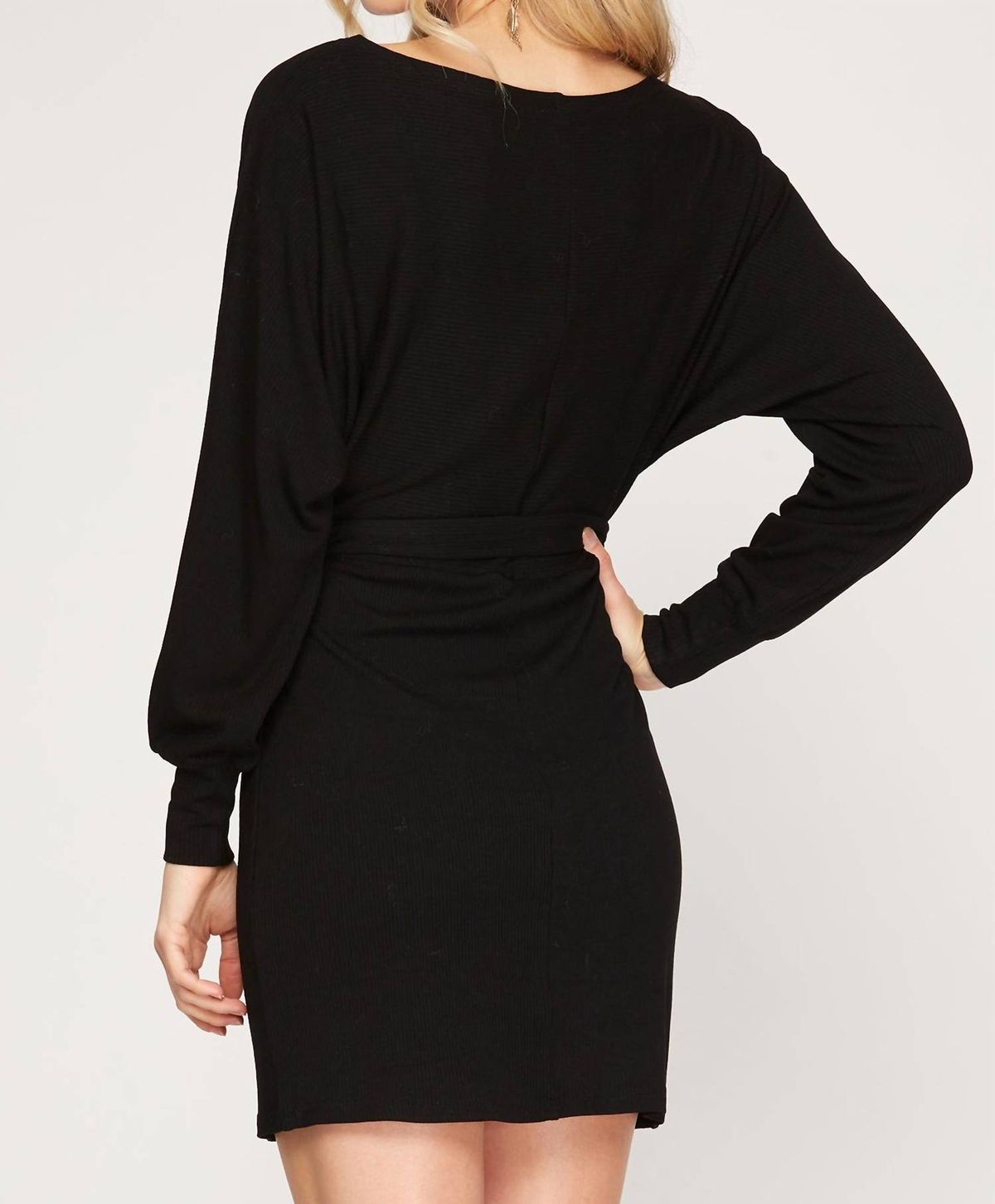 Style 1-3529373356-74 SHE + SKY Size S Prom Long Sleeve Black Cocktail Dress on Queenly