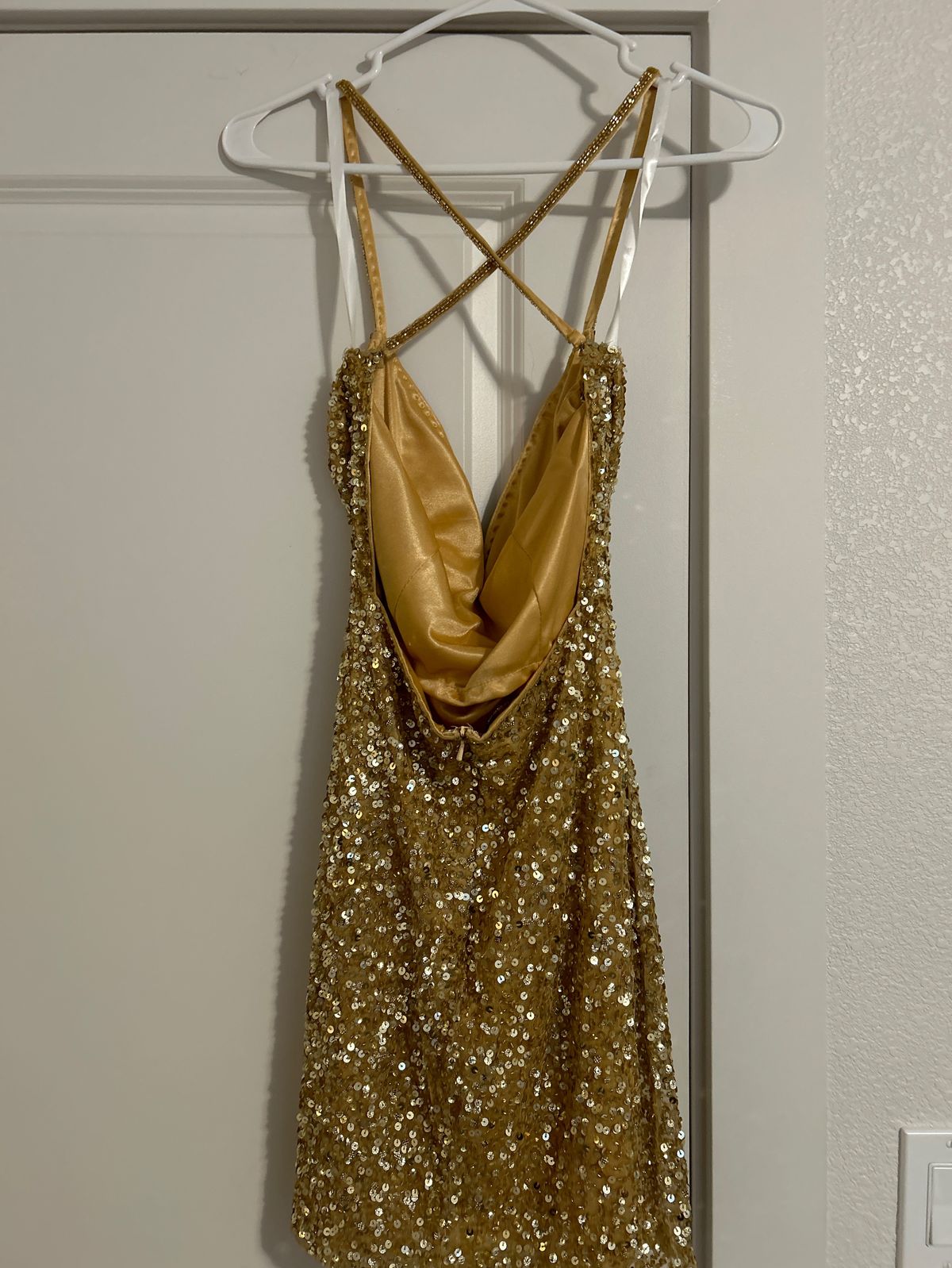 Primavera Size 4 Homecoming Gold Cocktail Dress on Queenly