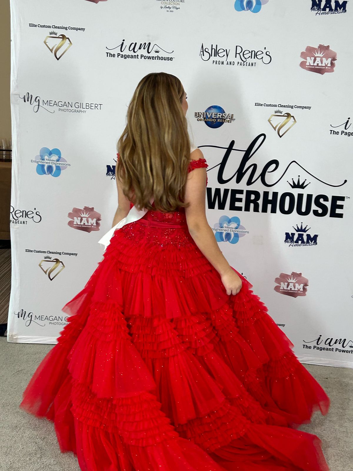 Style 55309 Sherri Hill Size 12 Prom Off The Shoulder Red Ball Gown on Queenly