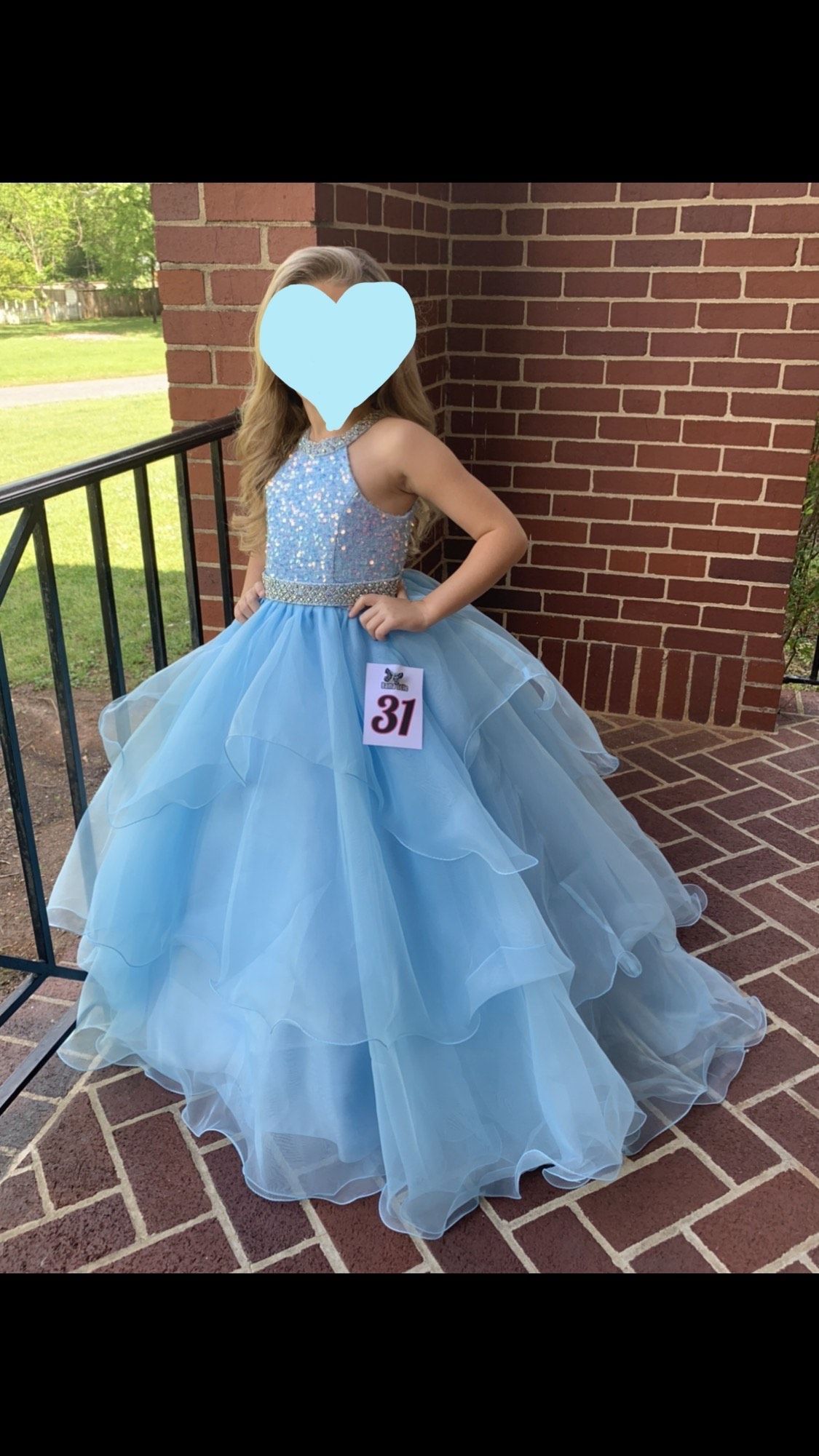 Queenly | Buy and sell prom, pageant, and formal dresses