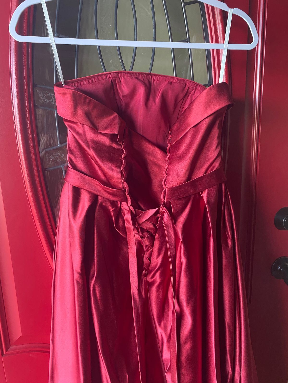 Size S Prom Strapless Red Ball Gown on Queenly