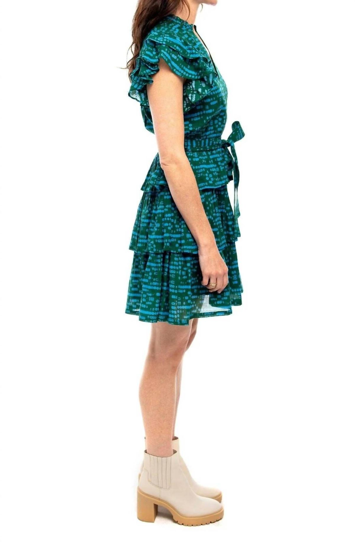 Style 1-4221071379-892 BRITON COURT Size M Emerald Green Cocktail Dress on Queenly