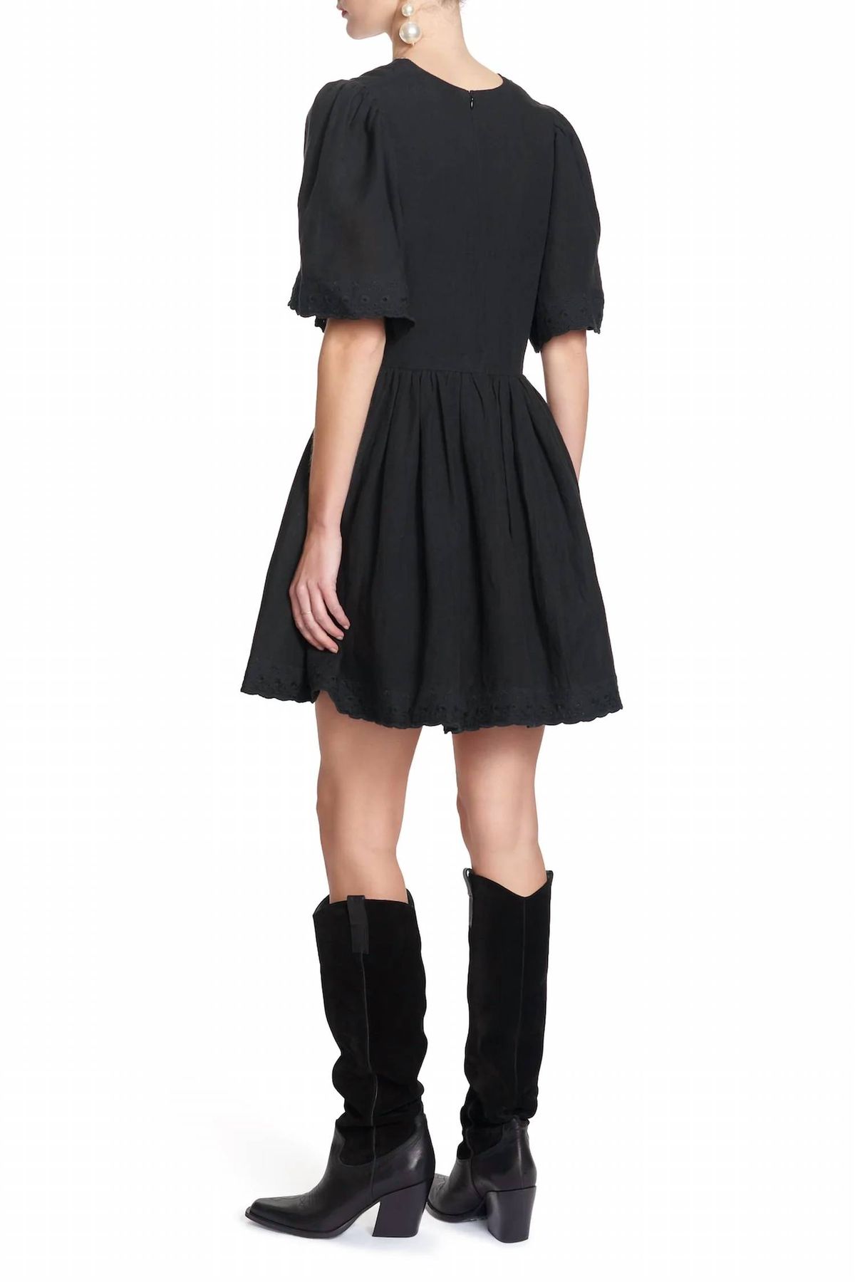 Style 1-580657567-70 COREY LYNN CALTER Size XS Black Cocktail Dress on Queenly