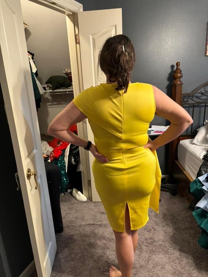 Size 14 Homecoming Yellow Cocktail Dress on Queenly