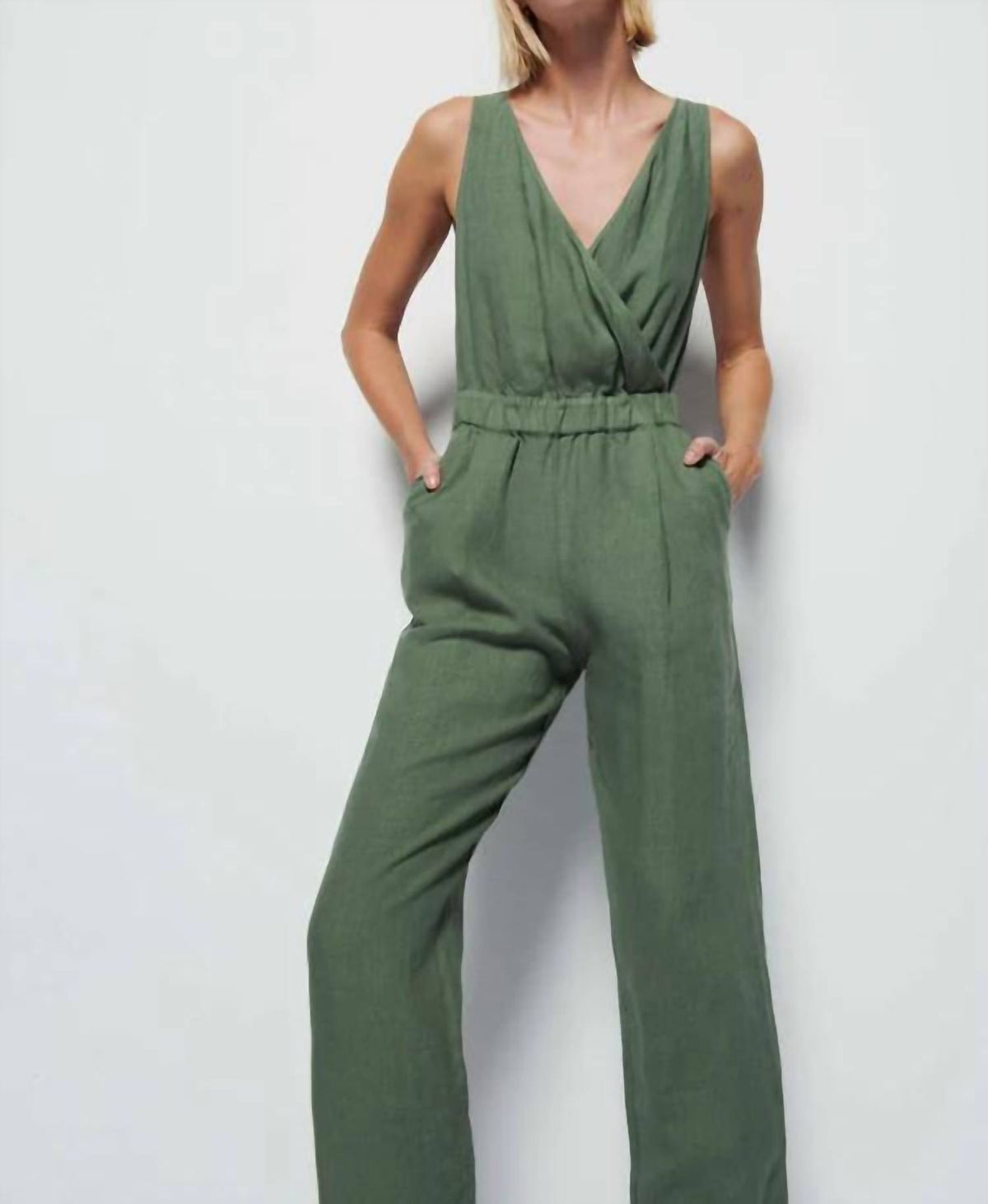 Style 1-3134228186-892 Nation LTD Size M Sequined Green Formal Jumpsuit on Queenly