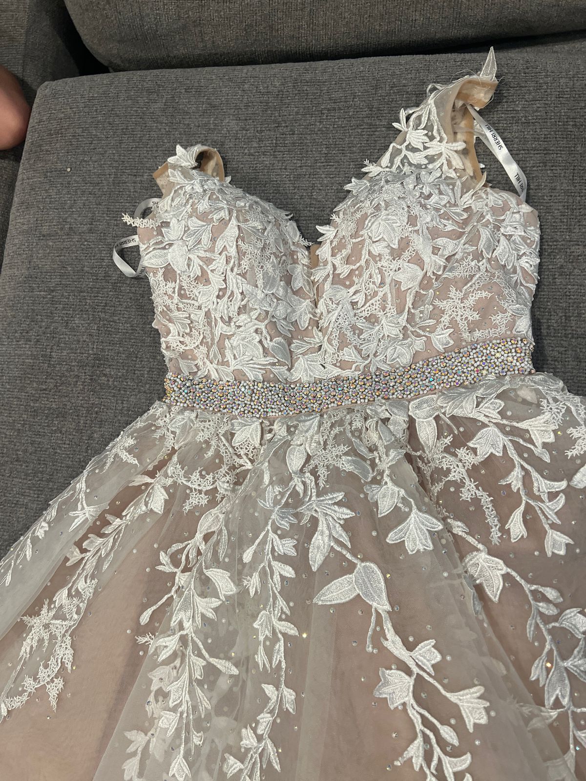 Sherri Hill Size 2 Homecoming Plunge Lace Nude Cocktail Dress on Queenly