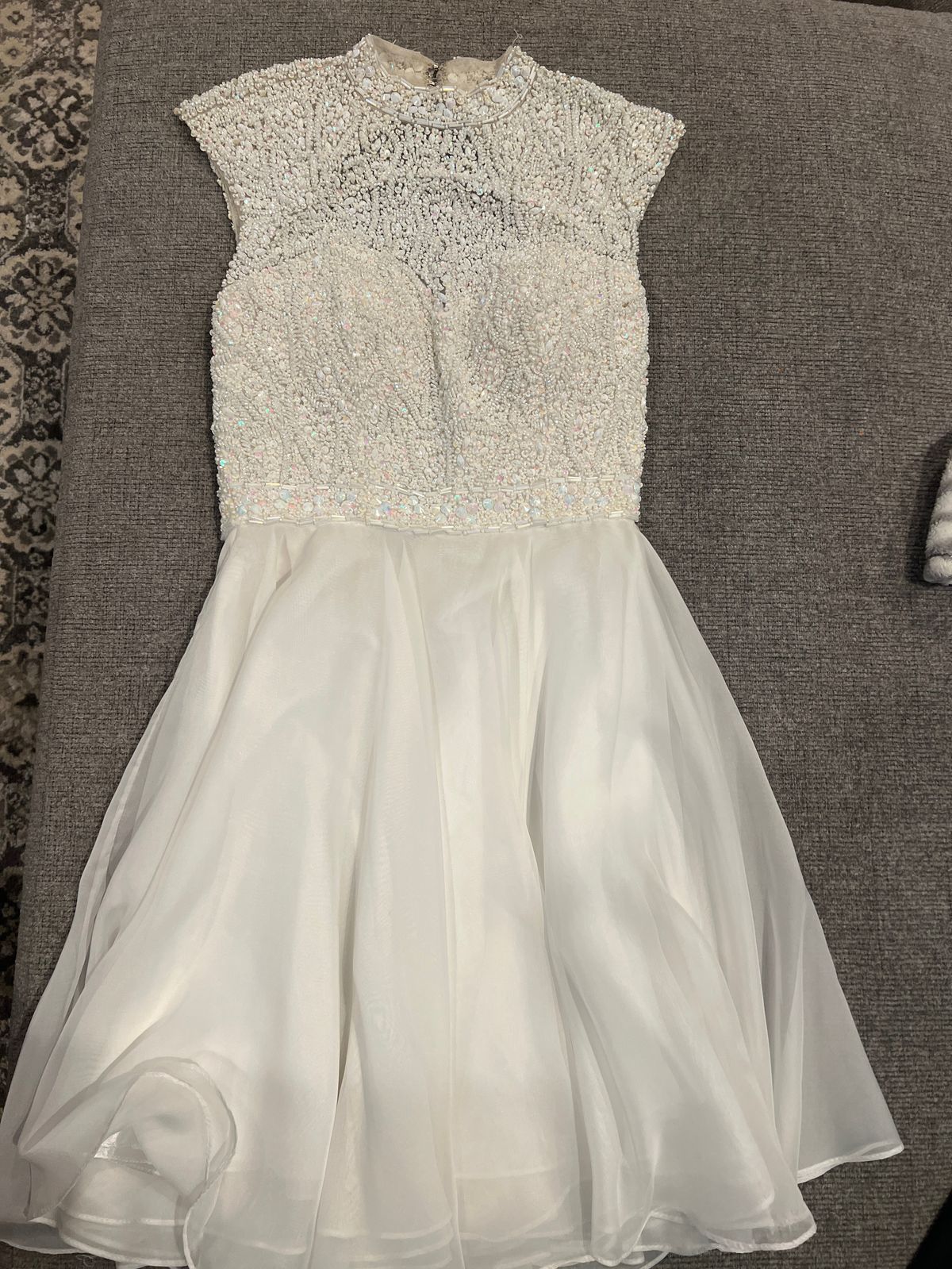 Sherri Hill Size 0 High Neck White Cocktail Dress on Queenly