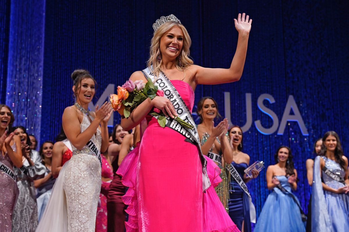 Custom Size 0 Pageant Strapless Velvet Pink Dress With Train on Queenly