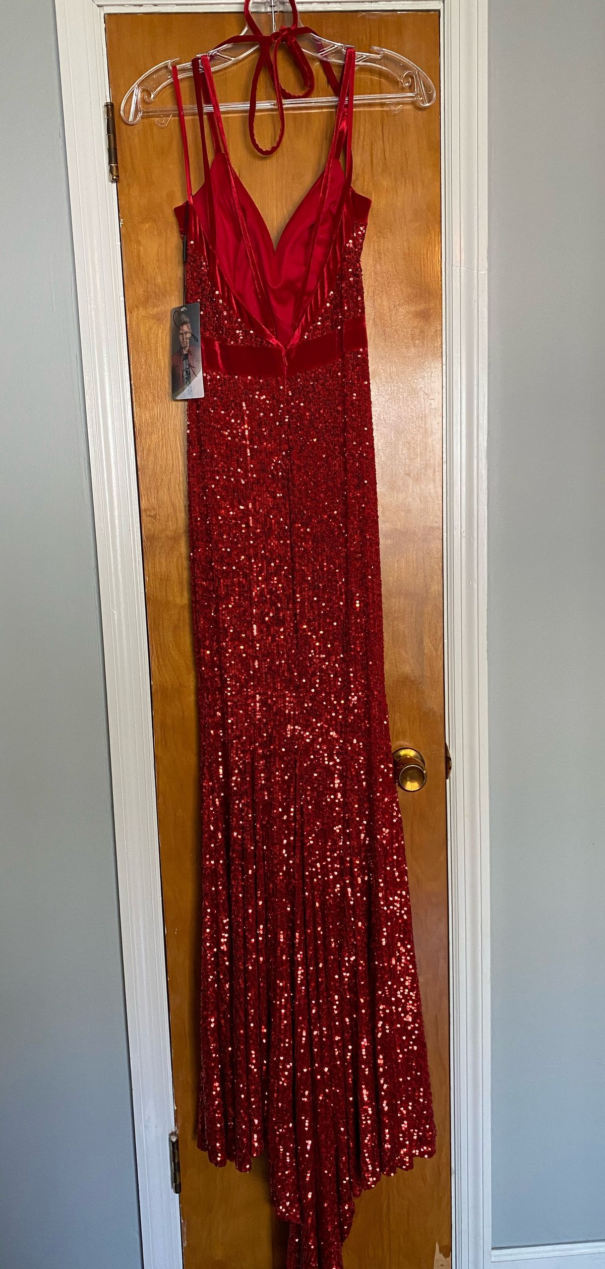 Style 2424 Johnathan Kayne Size 6 Prom Plunge Red A-line Dress on Queenly