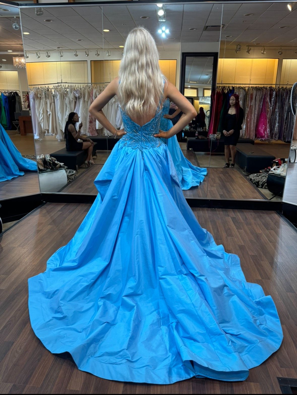 Sherri Hill Size 0 Pageant Plunge Blue Dress With Train on Queenly