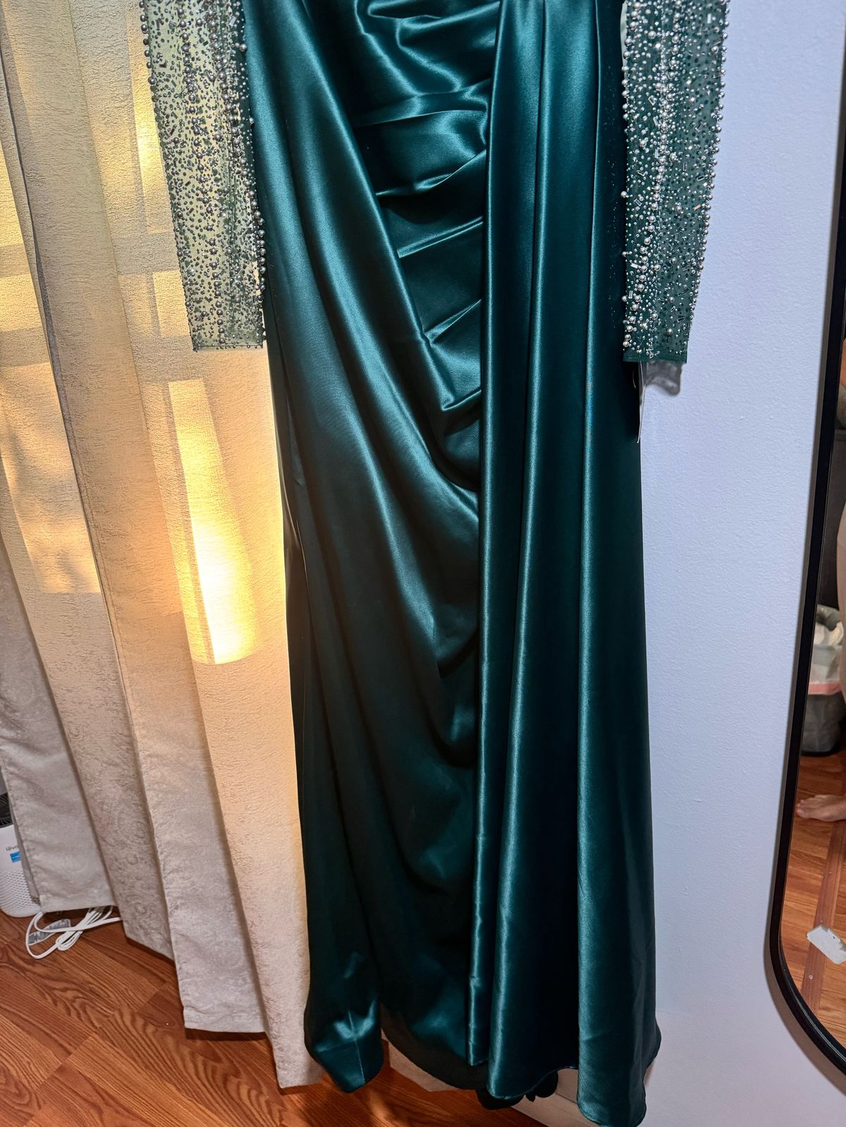 Size 6 Wedding Guest Long Sleeve Green Ball Gown on Queenly