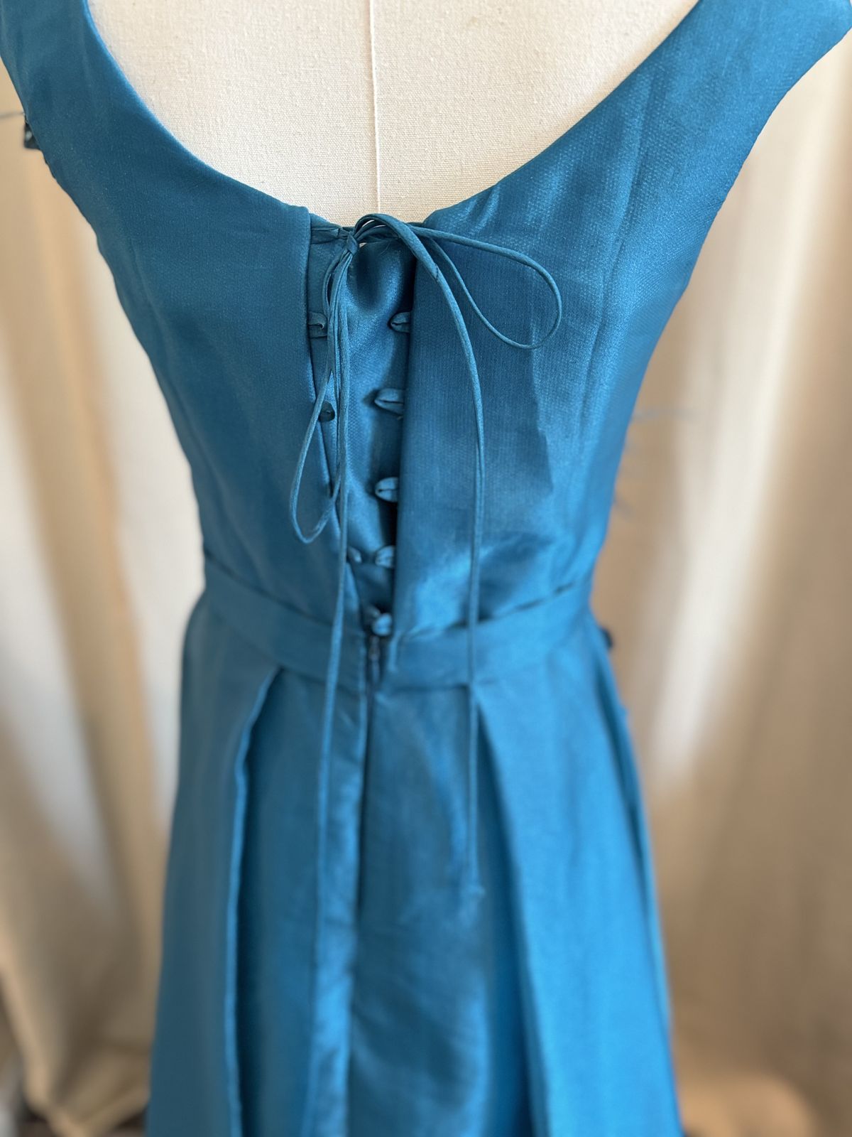 Size 8 Prom Blue A-line Dress on Queenly