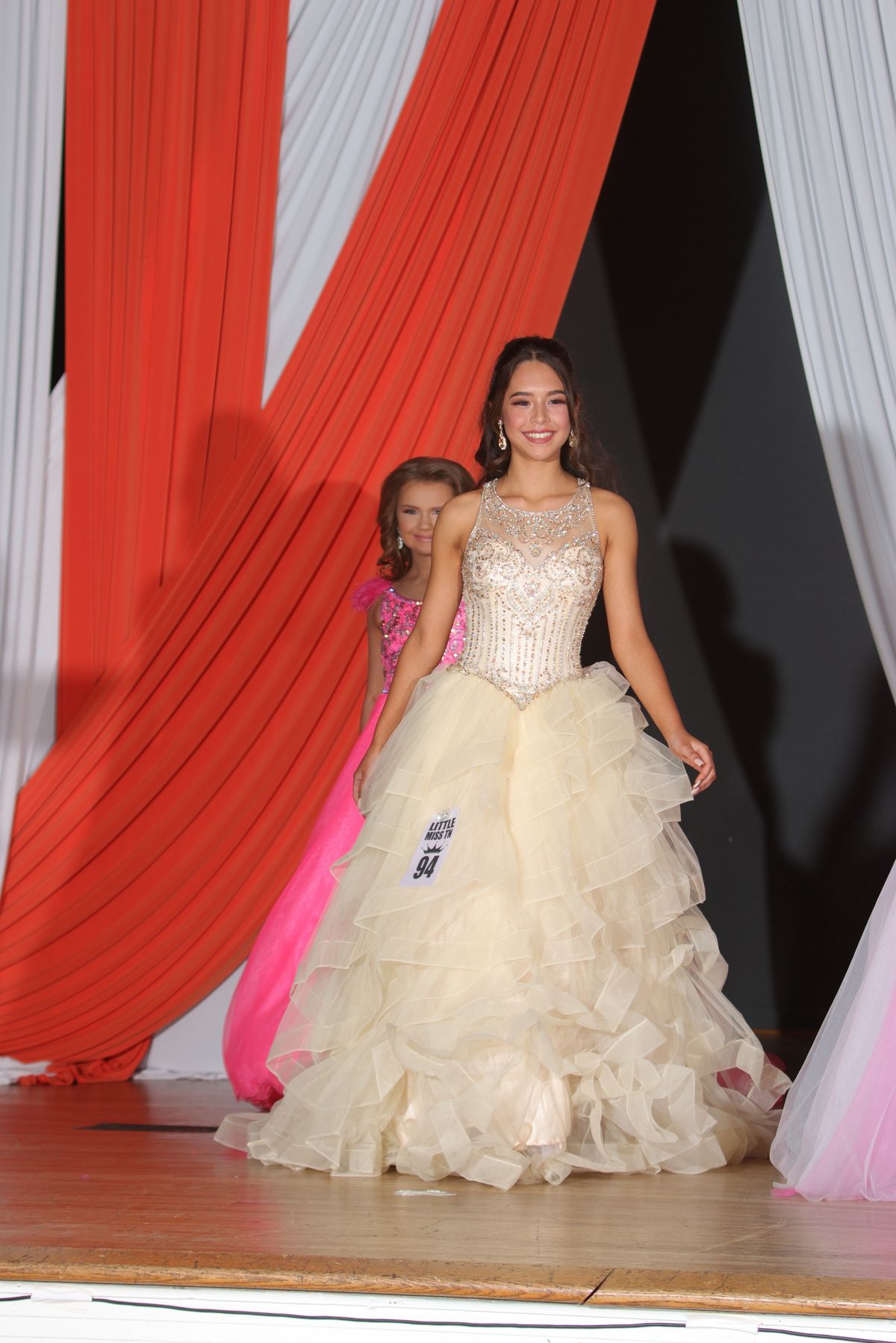 Queenly | Buy and sell prom, pageant, and formal dresses