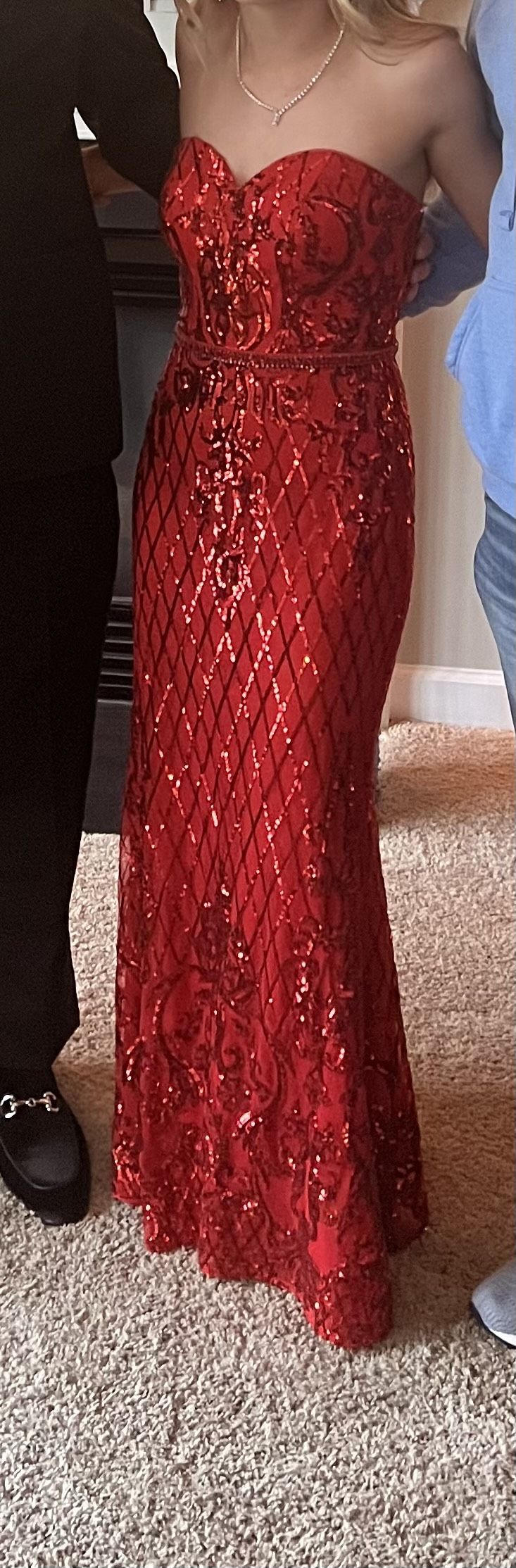 Size 2 Prom Strapless Red Floor Length Maxi on Queenly